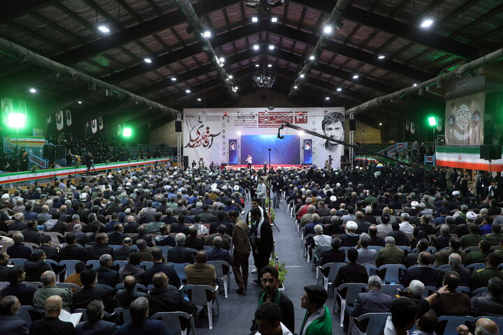 تصاویر/ سی و یکمین یادواره شهدای استان قم