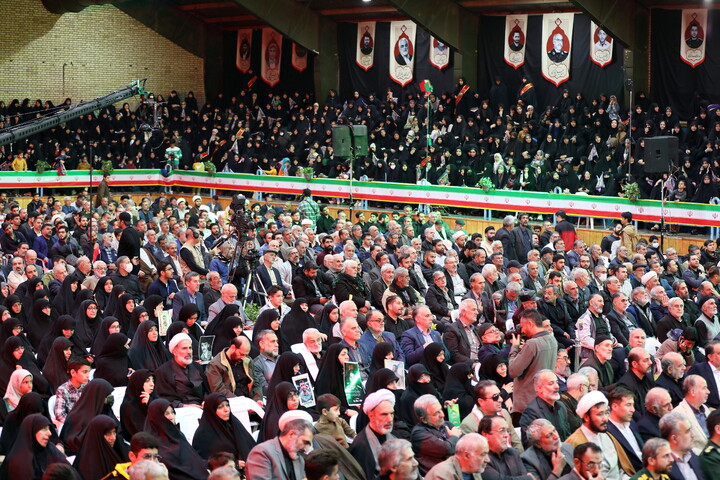 تصاویر/ سی و یکمین یادواره شهدای استان قم