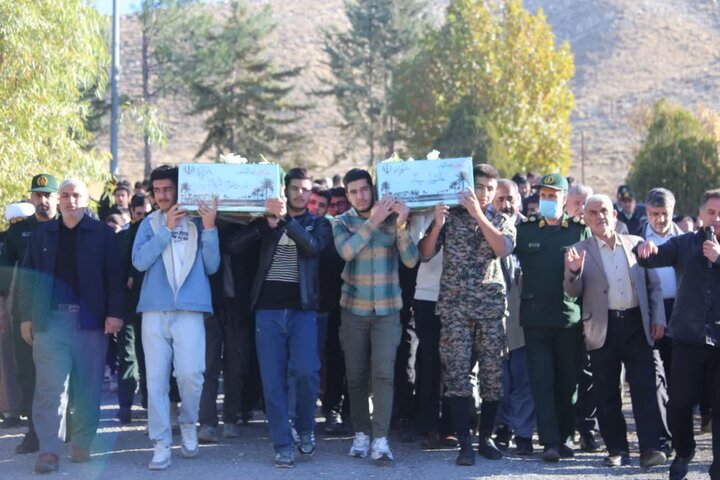 استقبال با شکوه مردم ملکشاهی از پیکر مطهر شهدای گمنام