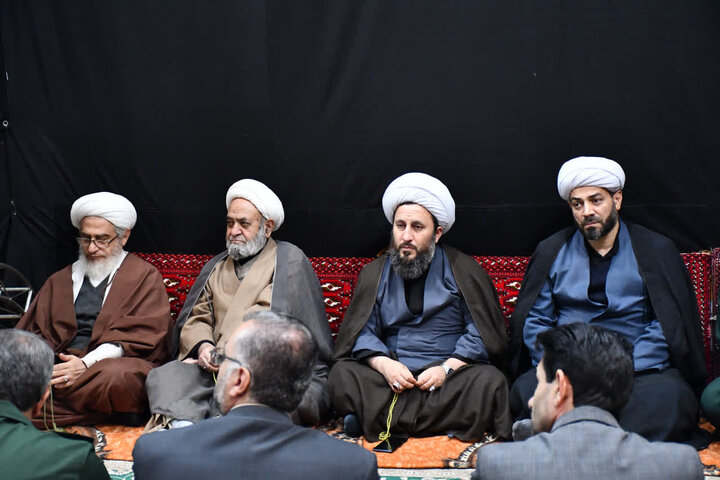 تصاویر/ یادواره ۲۴شهید روحانی و بزرگداشت امامان جمعه فقید شهرستان خوی