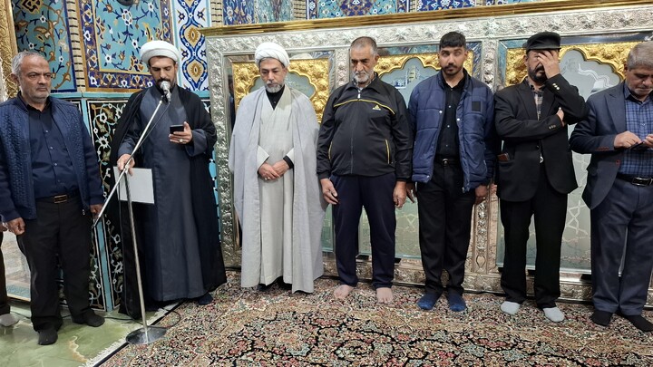 تصاویر/ آئین بازگشایی وعطر افشانی ضریح مطهر امامزادگان شهر جوپار