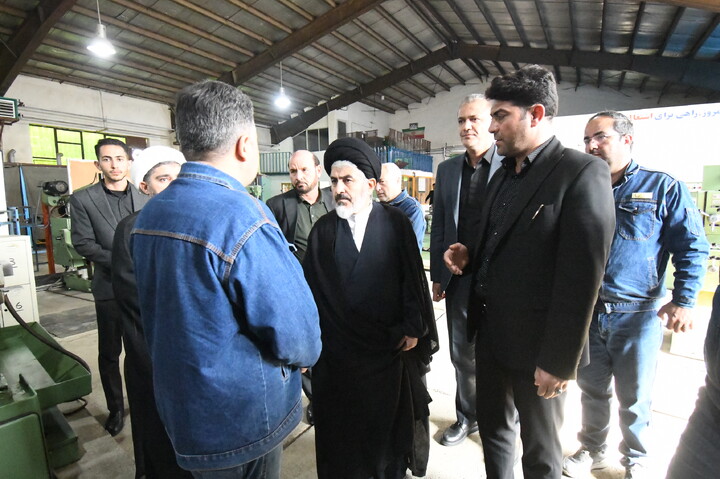 تصاویر / بازدید نماینده ولی فقیه در آذرباجان غربی در هنرستان شریف ارومیه