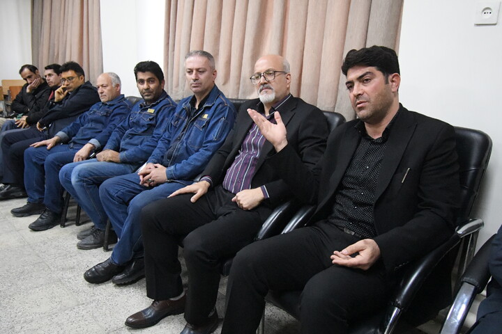 تصاویر / بازدید نماینده ولی فقیه در آذرباجان غربی در هنرستان شریف ارومیه