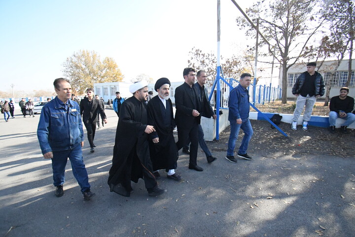 تصاویر / بازدید نماینده ولی فقیه در آذرباجان غربی در هنرستان شریف ارومیه