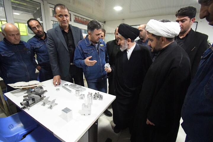 تصاویر / بازدید نماینده ولی فقیه در آذرباجان غربی در هنرستان شریف ارومیه