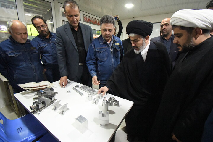 تصاویر / بازدید نماینده ولی فقیه در آذرباجان غربی در هنرستان شریف ارومیه