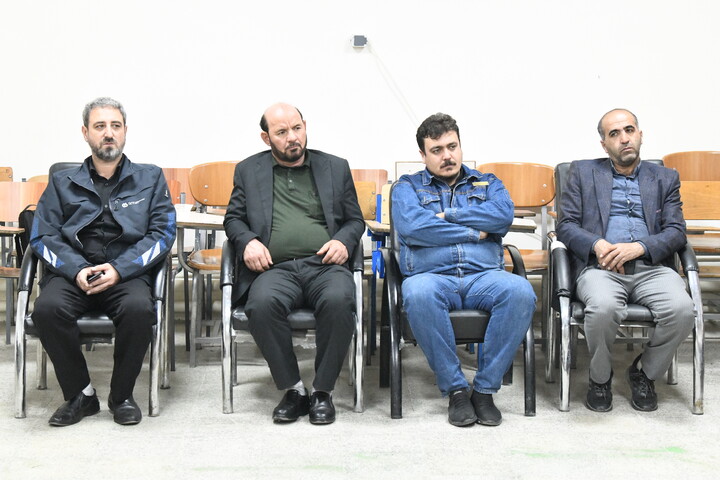 تصاویر / بازدید نماینده ولی فقیه در آذرباجان غربی در هنرستان شریف ارومیه