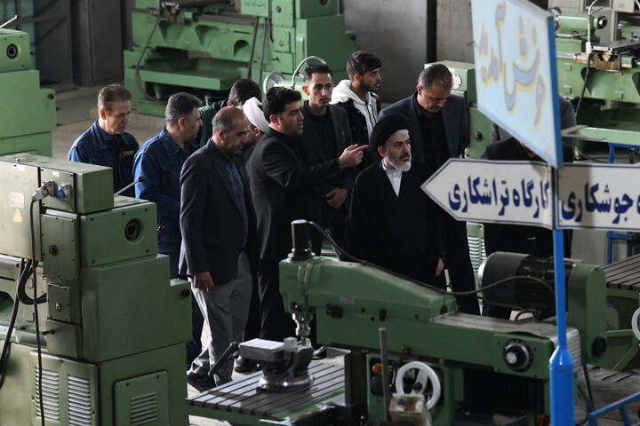 تصاویر / بازدید نماینده ولی فقیه در آذرباجان غربی در هنرستان شریف ارومیه