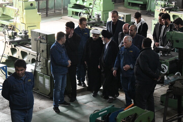 تصاویر / بازدید نماینده ولی فقیه در آذرباجان غربی در هنرستان شریف ارومیه