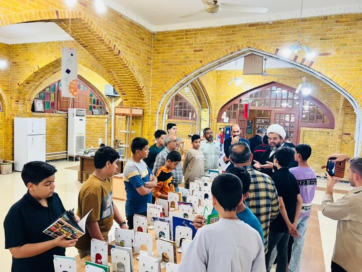 تصاویر/بازدید مدیر حوزه رضویه هویزه از کتابخانه های شهرستان هویزه