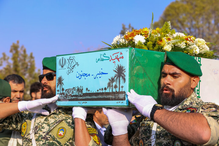 تصاویر/ مراسم استقبال از پیکرهای مطهر شهدای گمنام در تبریز