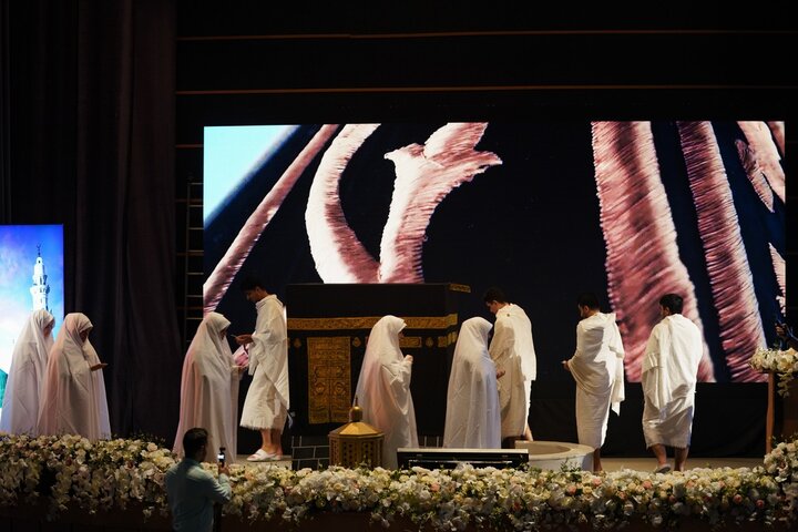 تصاویر/ همایش پیش از سفر لبیک گویان سرزمین وحی دانشگاهیان عمره گزار استان تهران