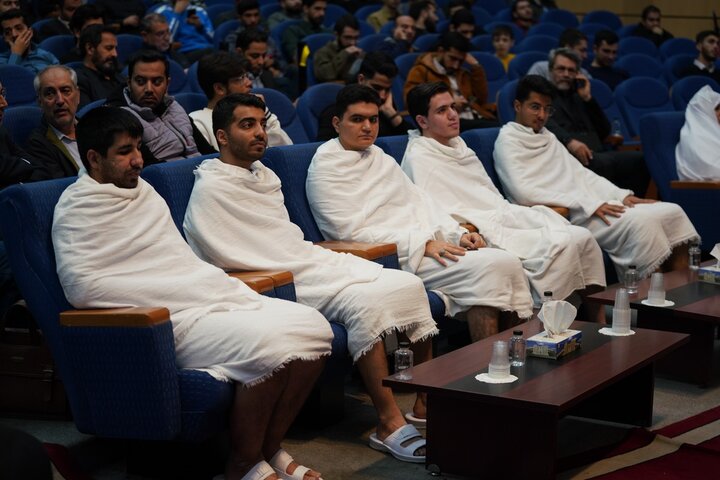 تصاویر/ همایش پیش از سفر لبیک گویان سرزمین وحی دانشگاهیان عمره گزار استان تهران