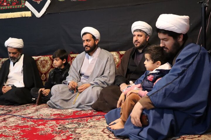 تصاویر/ مراسم گرامیداشت ایام فاطمیه در اصغریه تکاب