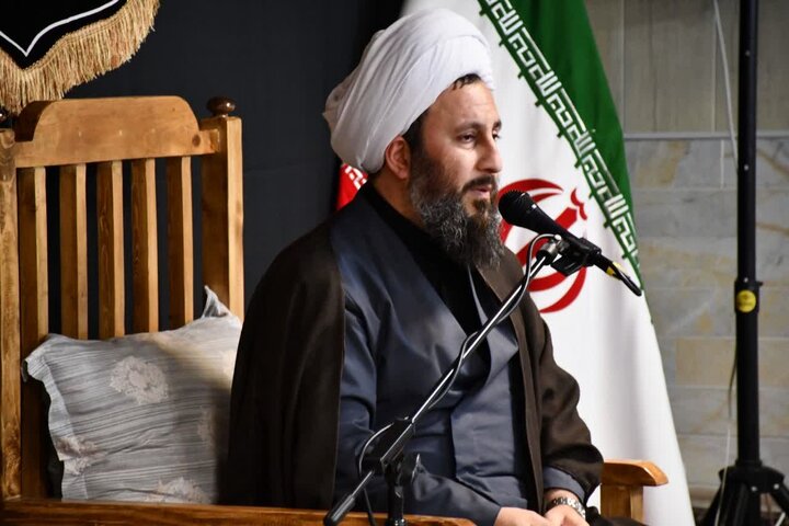 تصاویر/ هشتاد و یکمین جلسه از سلسله جلسات تفسیر قرآن کریم در خوی