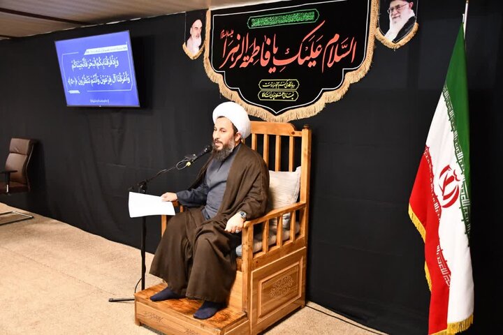 تصاویر/ هشتاد و یکمین جلسه از سلسله جلسات تفسیر قرآن کریم در خوی