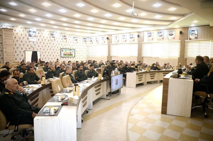 تصاویر/ جلسه کارکنان سپاه شهدای آذربایجان غربی با فرمانده کل سپاه