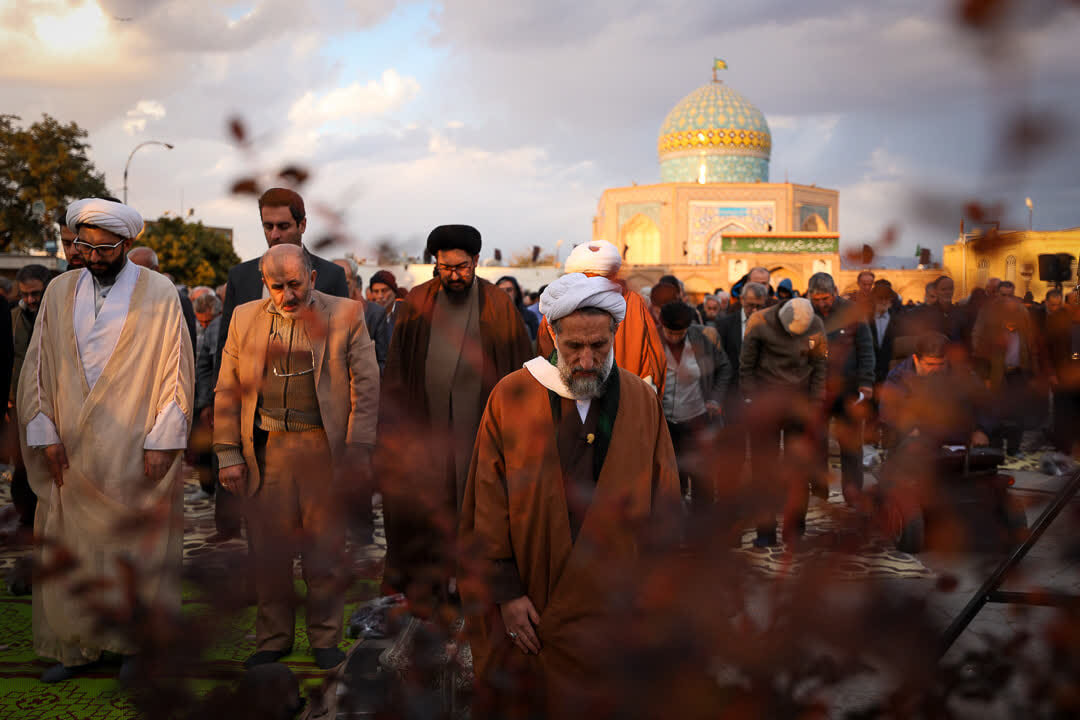 تصاویر / اقامه نماز باران توسط نماینده ولی فقیه در استان قزوین