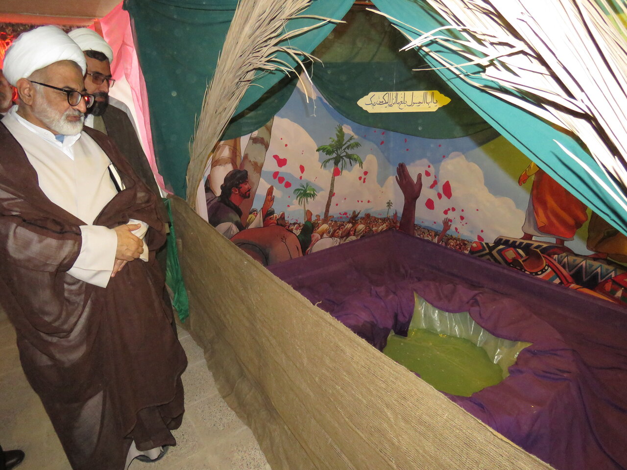 تصاویر نمایشگاه یاس کبود 2 مدرسه علمیه خواهران شهرستان کنگان