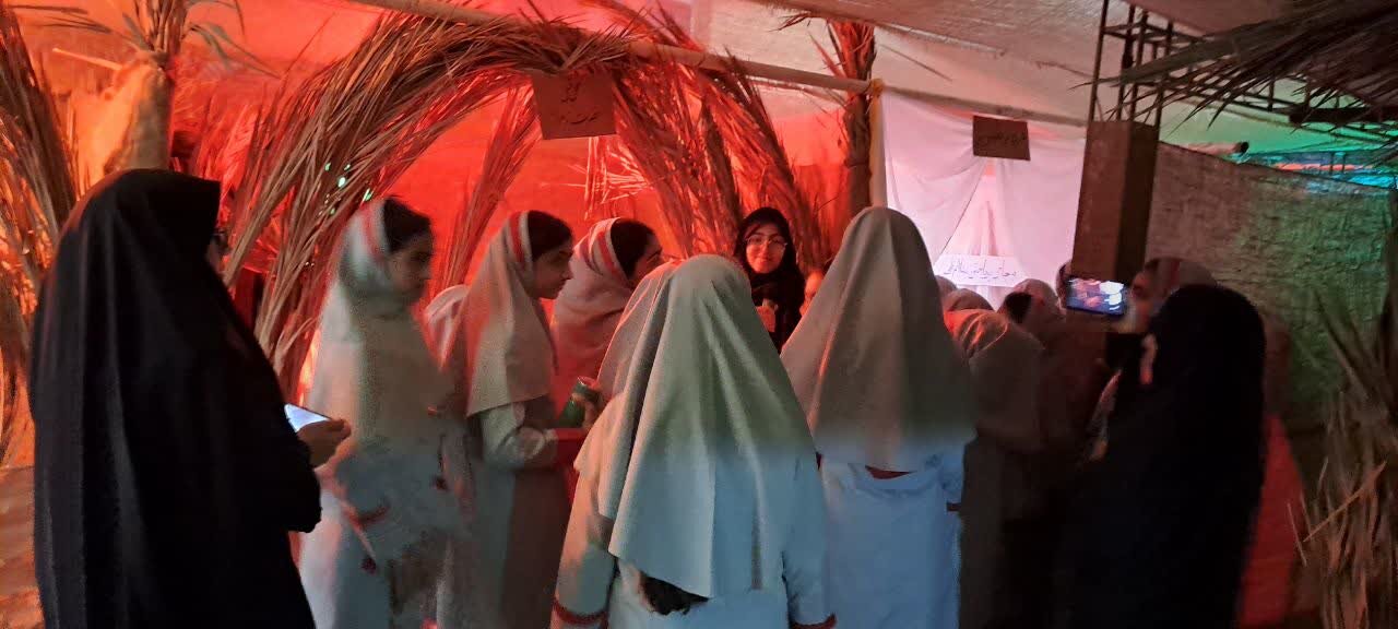 تصاویر نمایشگاه یاس کبود 2 مدرسه علمیه خواهران شهرستان کنگان