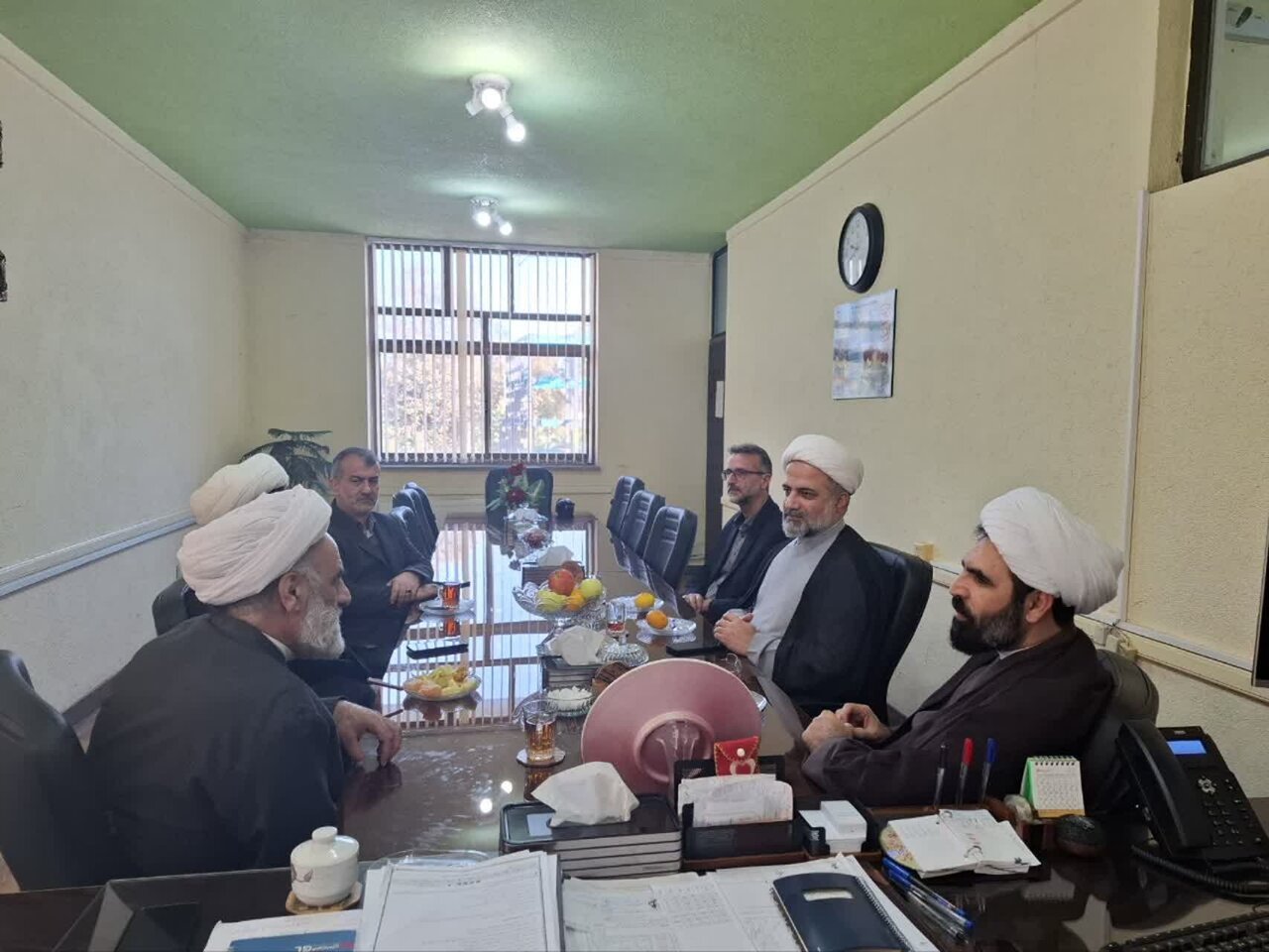 راه های همکاری میان سپاه پاسداران و حوزه علمیه استان گیلان بررسی شد