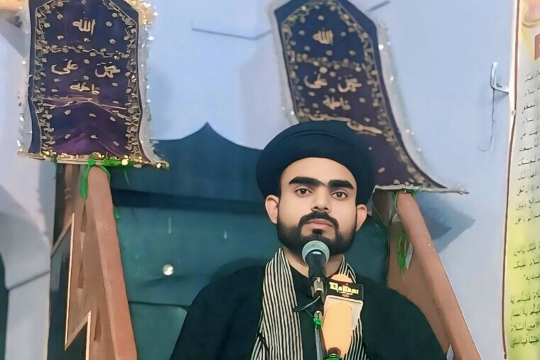 हज़रत फातेमा ज़हेरा स.ल.आलमे इस्लाम में औरतों के लिए नमूने अमल है