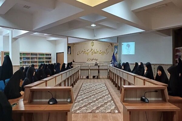 کارگاه آموزشی "سبک زندگی سالم بر پایه طب سنتی اسلامی" در اردبیل برگزار شد+عکس