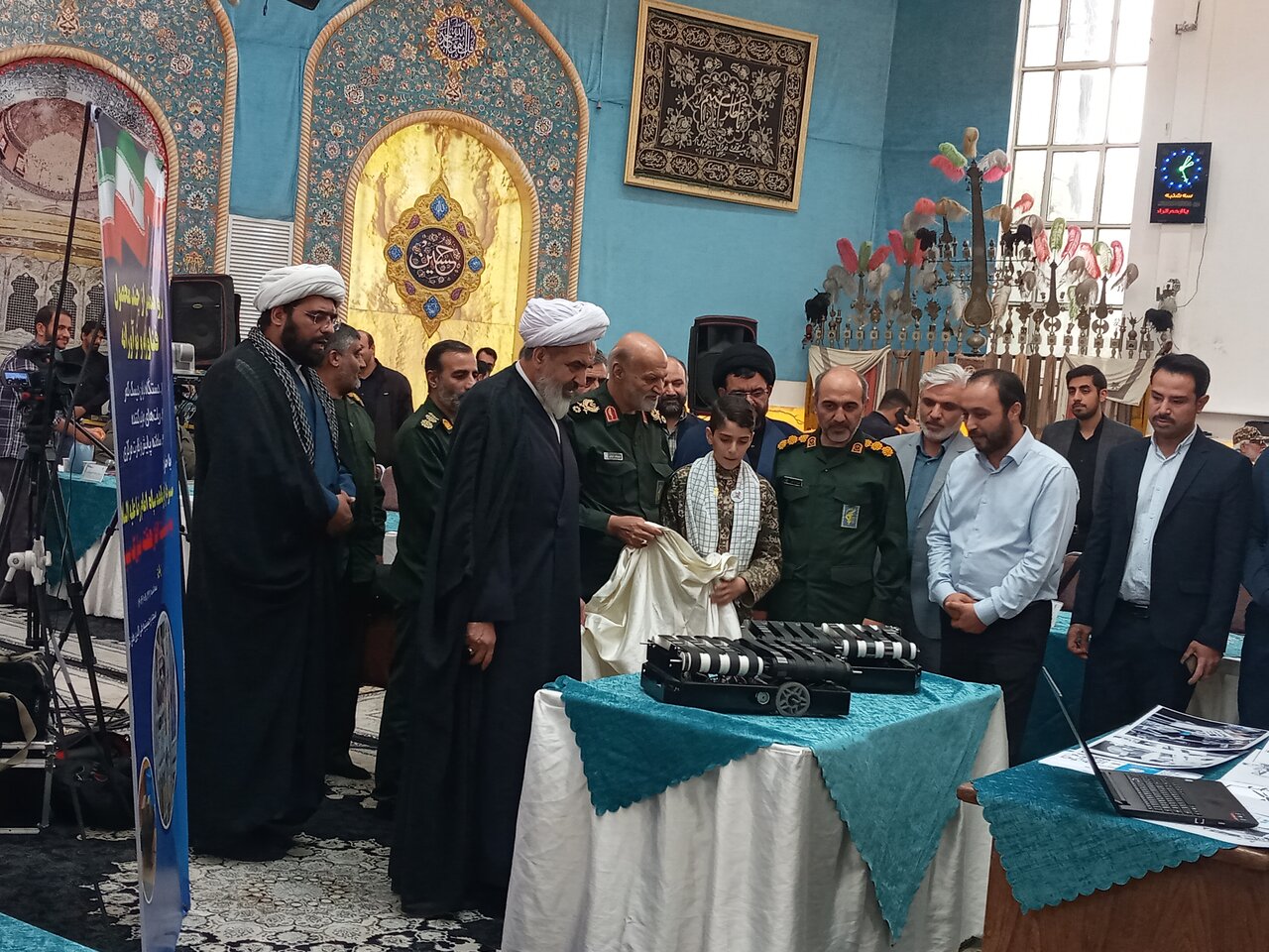 رونمایی از محصولات فناورانه در نشست خبری اعلام برنامه های هفته بسیج