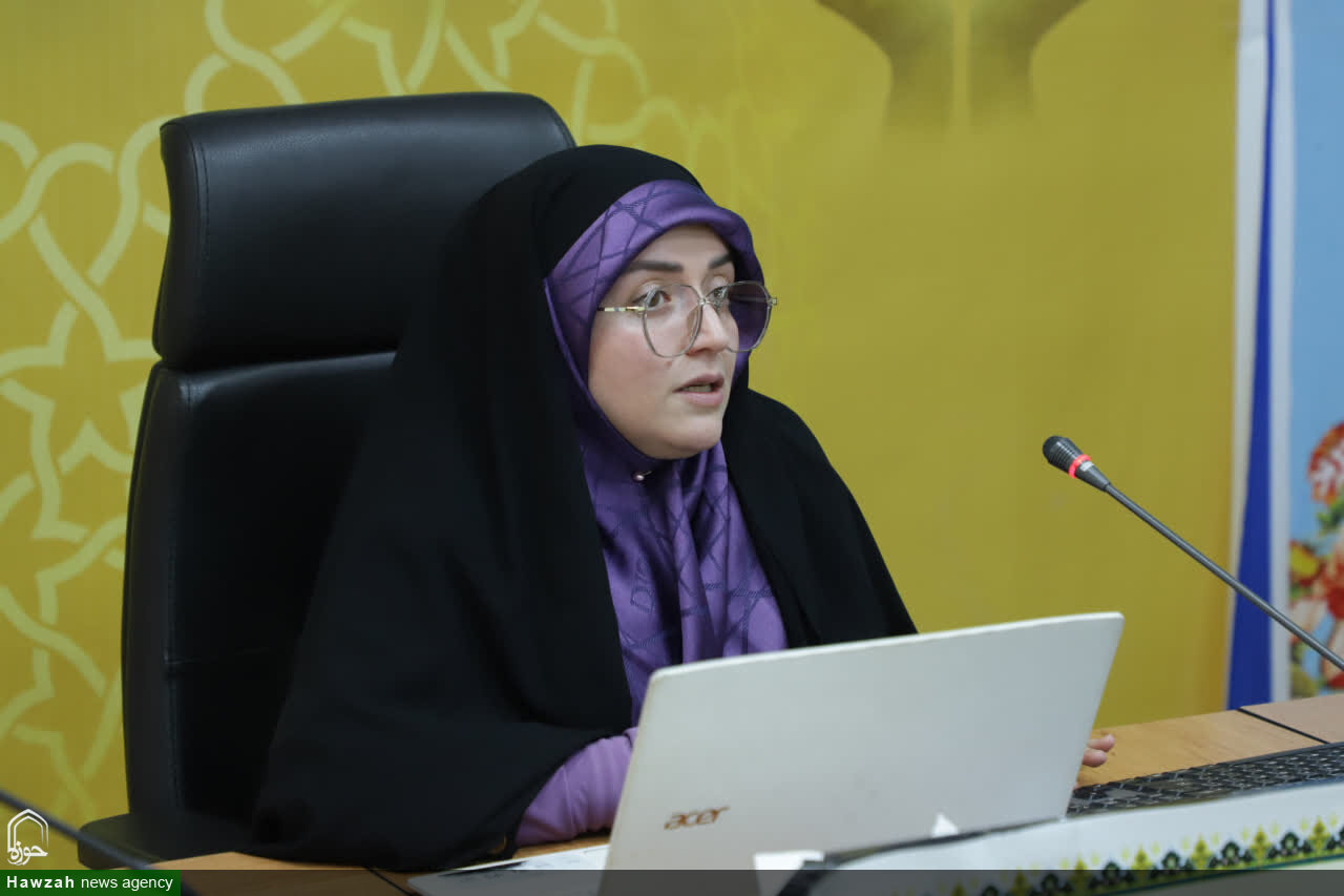 محدثه مولوی، استادیار دانشگاه الزهرا(س)