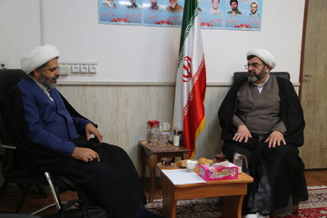 تصاویر/ دیدار مدیر مدرسه علمیه سیدالشهدا(ع)خرمشهر با مدیر حوزه عمیله استان