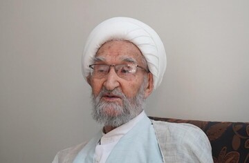 فیلم| دعوت معمر حوزه علمیه اصفهان برای حضور در نماز باران