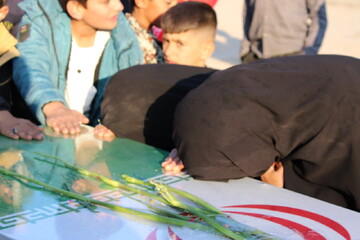 تصاویر/ مراسم استقبال از پیکر مطهر شهید گمنام در روستای طلوبین  شهرستان میامی