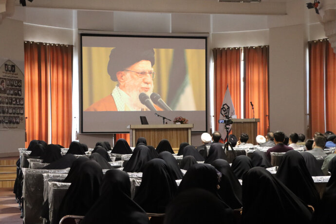 تصاویر/ تقدیر از فعالان طرح مطالعاتی شهید مطهری