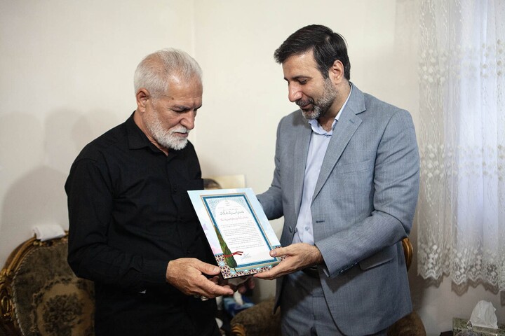 تصاویر/ دیدار سخنگوی شورای نگهبان با خانواده شهید ناظر «مهدی طالب‌زاده»