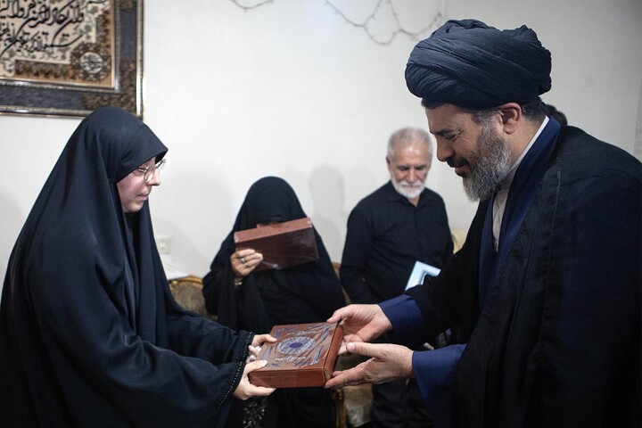 تصاویر/ دیدار سخنگوی شورای نگهبان با خانواده شهید ناظر «مهدی طالب‌زاده»