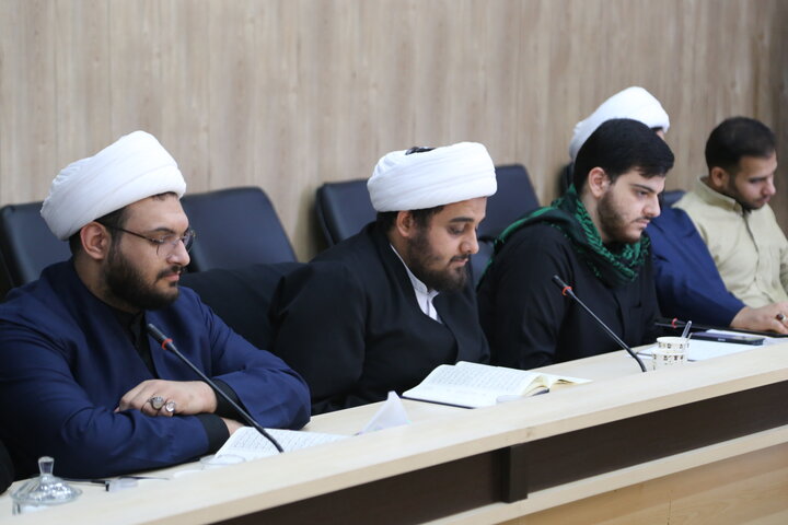 تصاویر/دوره دانش افزایی تجوید  قرآن کریم ویژه طلاب پایه 5 و6 برگزار شد