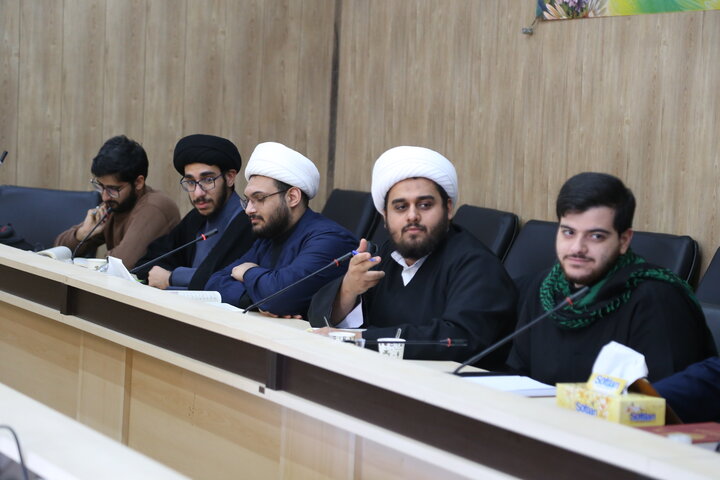 تصاویر/دوره دانش افزایی تجوید  قرآن کریم ویژه طلاب پایه 5 و6 برگزار شد