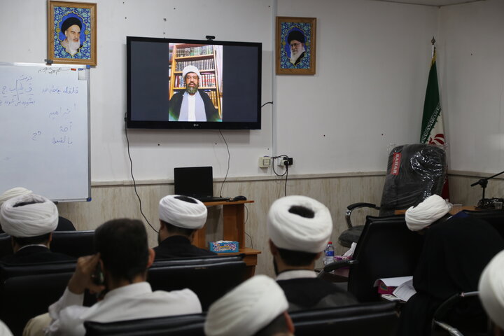 تصاویر/دوره جریان شناسی تاریخ معاصر با حضور طلاب سطوح عالی حوزه علمیه خوزستان برگزار شد