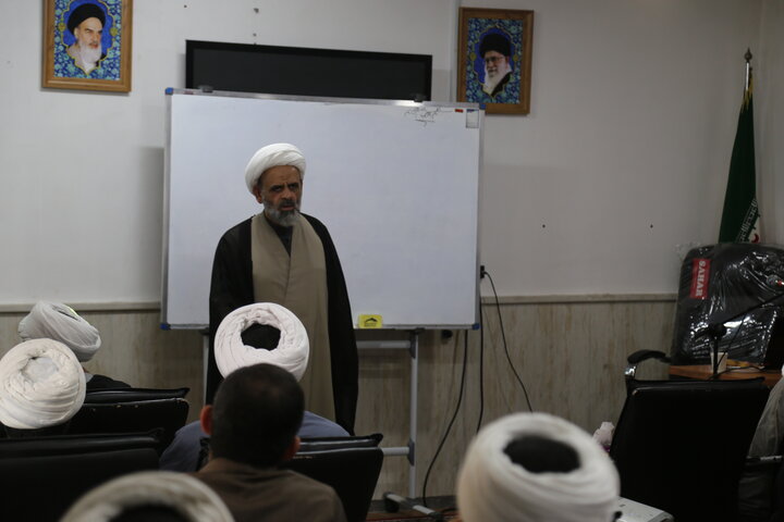 تصاویر/دوره دانش افزایی معاونین تهذیب مدارس حوزه علمیه خوزستان برگزار شد