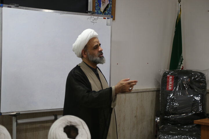 تصاویر/دوره دانش افزایی معاونین تهذیب مدارس حوزه علمیه خوزستان برگزار شد