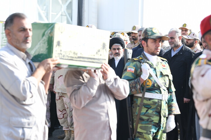 تصاویر/ استقبال از پیکر مطهر 6 شهید گمنام در ارومیه