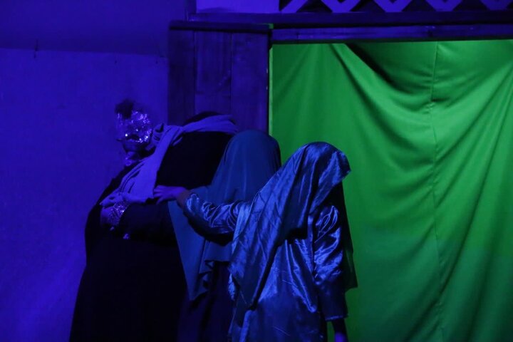 تصاویر/ نمایش «حدیث غربت» در تکاب