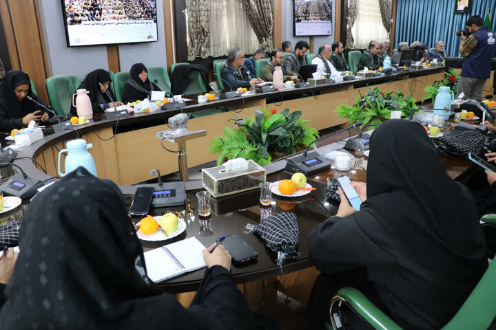 تصاویر/ نشست خبری اعلام برنامه های هفته بسیج ۱۴۰۴یزد