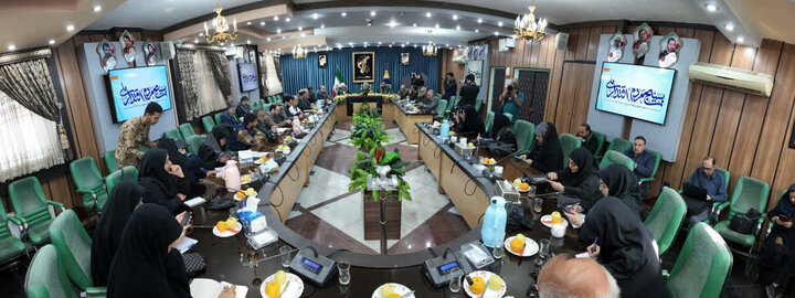 تصاویر/ نشست خبری اعلام برنامه های هفته بسیج ۱۴۰۴یزد