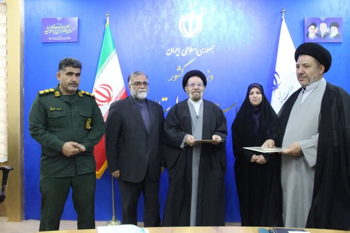 تصاویر/نشست شورای فرهنگ عمومی لرستان