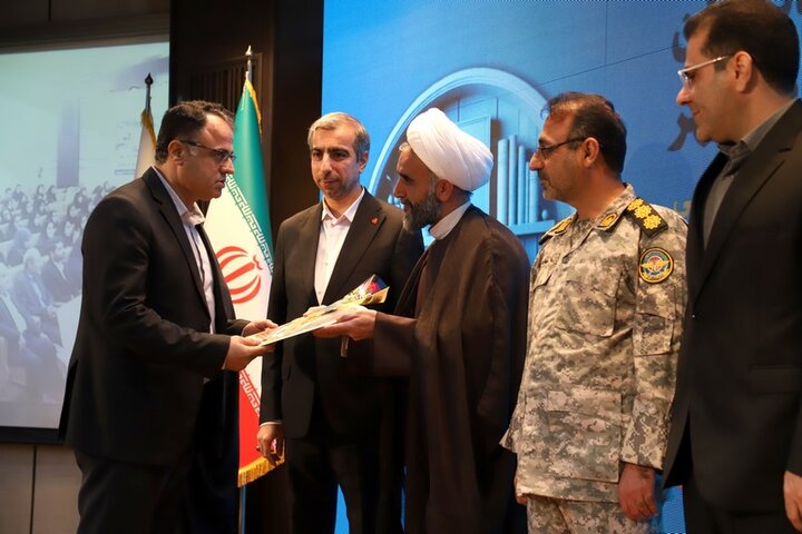 تصاویر/ آیین تجلیل از کتابداران و خادمان عرصه کتایون کتابخوانی استان بوشهر