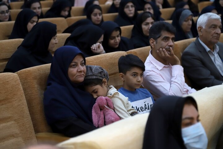 تصاویر/ آیین تجلیل از کتابداران و خادمان عرصه کتایون کتابخوانی استان بوشهر