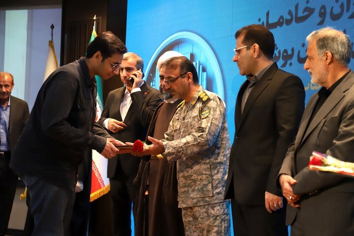 تصاویر/ آیین تجلیل از کتابداران و خادمان عرصه کتایون کتابخوانی استان بوشهر