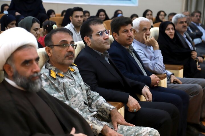 تصاویر/ آیین تجلیل از کتابداران و خادمان عرصه کتایون کتابخوانی استان بوشهر