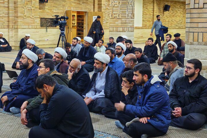 تصاویر/ درس اخلاق آیت‌الله‌ العظمی سبحانی